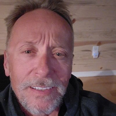 NHoolahoop63272's profile picture. 