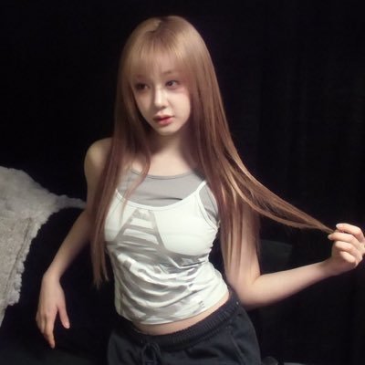 ashillarach's profile picture. 𝙈𝙚𝙚𝙣𝙤𝙪𝙨 lagi pilek🤧 kalo gak on cari aja di roblox