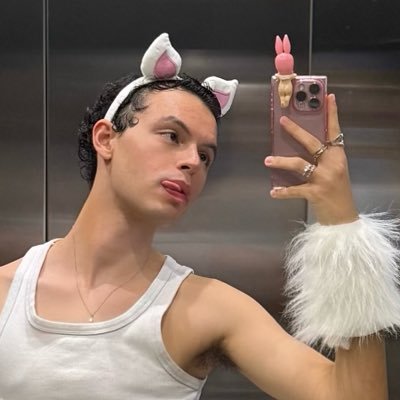 joaobeniamino's profile picture. uó vey