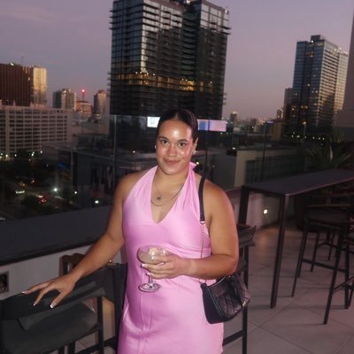 aubkath808's profile picture. too smart to crave material things