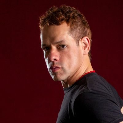 TheylorPlaza's profile picture. Actor y papá!