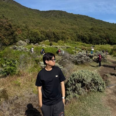 WiKhong's profile picture. akun ngidol + buat gesrekin gen 11