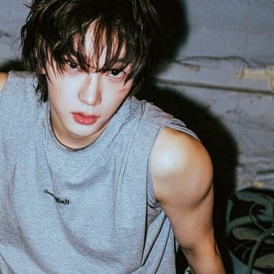 cheairie__'s profile picture. it's hard to https://t.co/D0xkotpWik buka gembok for some matters, im currently struggling to take care of my self