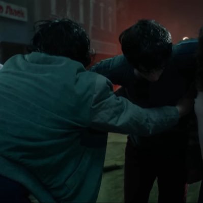 strangerjackets's profile picture. i like yellowjackets and stranger things🙂‍↔️