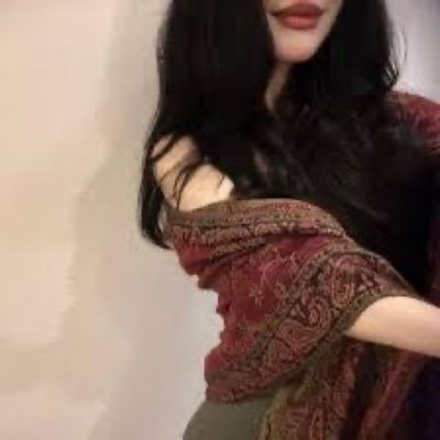 P___3A_'s profile picture. لنا فيَ لقاءِ الأعيُنِ مَوعد يجمعُ حَبنا .