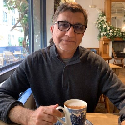 SyedHussainiMD1's profile picture. Book lover, traveller, husband, dad, doc 📚 ✈️ 🩺 . 🇺🇸 living in 🇦🇪