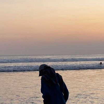 here4studie's profile picture. 