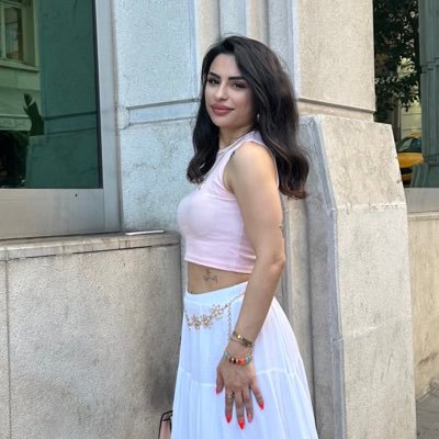 tugbamavruk's profile picture. kişisel günlüğüm