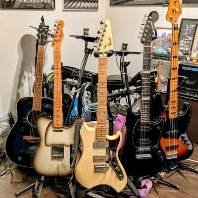 Moto MustangとPHOTO BOOKが同日に届きました🎁Lily Cycloneとマジで