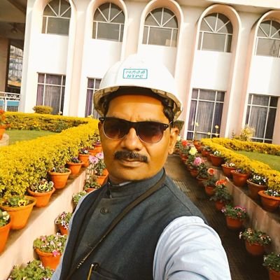 satish613565's profile picture. बृहद राष्ट्रम् संवेश्यमं दधातु,'
हमें एक महान राष्ट्र प्राप्त हो
                                -अथर्व,3-8-1
🇮🇳 🚩