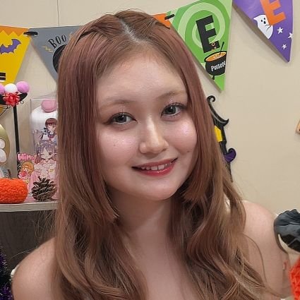 hina_fan_0614's profile picture. 