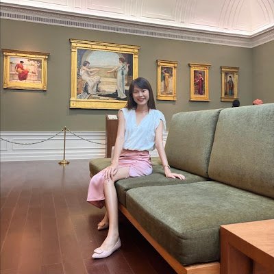 mookda_t's profile picture. 