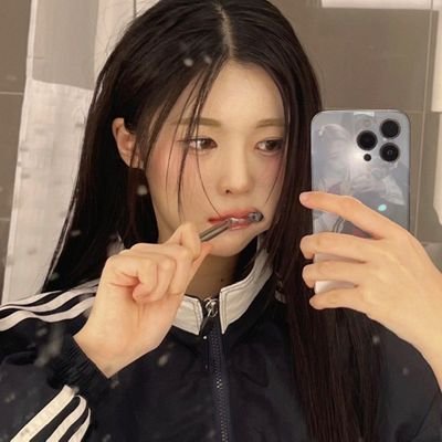 seodahyunsgf's profile picture. blueroomz president