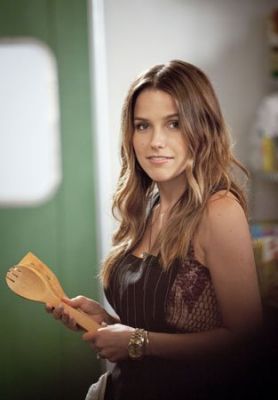 Follow @SophiaBush