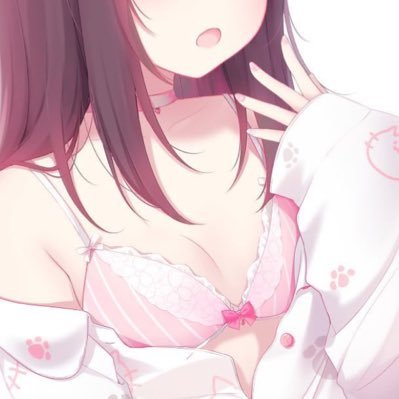 iuqi0's profile picture. 15