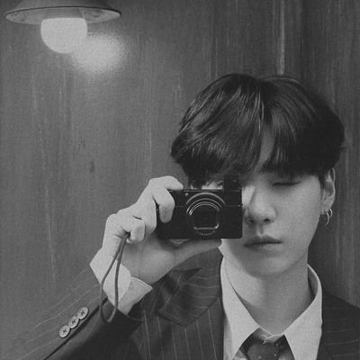 y00nginose's profile picture. I do believe your galaxy ✨
                                                                         🏠 = @BTS_twt 💜