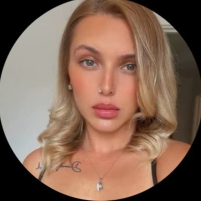 MeliPennintkdp's profile picture. Specialising in past life regression, love, general & pregnancy readings *|AIl readings can be booked below