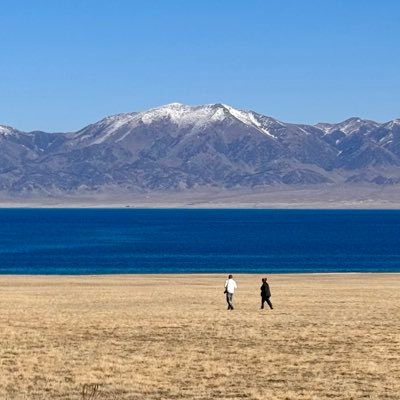 uuzzder's profile picture. 主业银行人，15年激情、袪魅到失望； 副业投资者，平淡、反思与提升 。