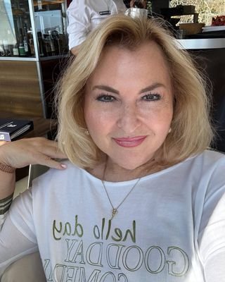 thdasyrup68952's profile picture. “Just a lady with a big heart and even bigger dreams 💕”