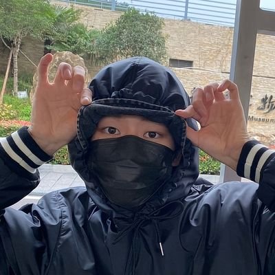 yeyeechi_'s profile picture. нєууууу ~ 🤠
ᴀᴋɴ ᴊʙᴊʙ (´△｀)
ʀᴇᴀᴅɪɴɢ ᴀᴜ ᴊᴜɢᴀ ᴏᴋᴇᴡʜʜʜ ʘ‿ʘ

Malesin...