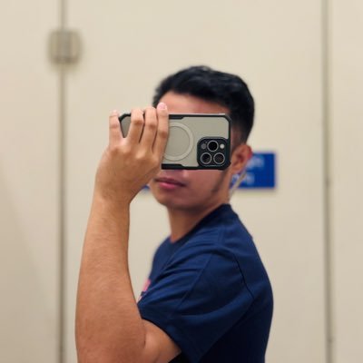 jm671_'s profile picture. MDE • INTJ-T • fight, or be swept away?