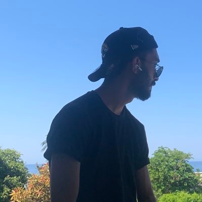 vahapbeg's profile picture. kitapçılık, yayıncılık, kaçakçılık. | uygur.