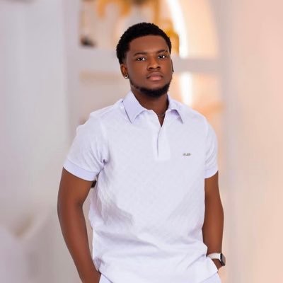 M_efua1's profile picture. UENR ’24🎓//REALITY SHOWS LOVER🤭//DRILL AND ROSEY 🤎🏵️☔️//LOVER OF BEAUTIFUL THINGS