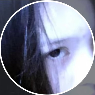 yuvivs_'s profile picture. 