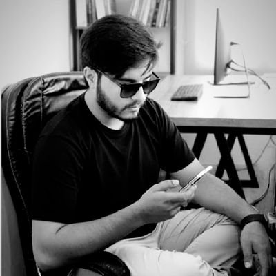 listenMubaShir's profile picture. ایسی کچھ چپ سی لگی ہے جیسے.
ہم تجھے حال سنانے آئے.