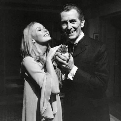 CushingLee's profile picture. Chicago White Sox, Notre Dame, Blackhawks, and Bears fan. Also classic film nerd.