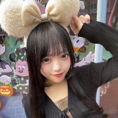 rin618o_o's profile picture. 中学3年生の15さい／無所属／元アイドル🎀／おしゃべりと音楽とアニメがだいすき🗣🎶／お仕事のご依頼はDMかメールまでお願いします🙇🏻‍♀️rinchan.6118@gmail.com