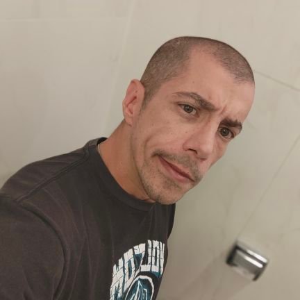 juniinfonseca's profile picture. 🙏 CATÓLICO ~ 👊 CONSERVADOR ~ 🇧🇷 PATRIOTA ~ 🖥 PC MASTER RACE USER and FAN