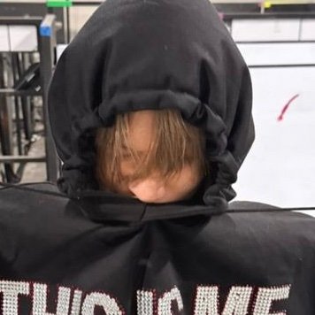 nagumivan's profile picture. canonically a tooth fairy