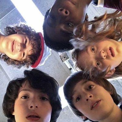 upside_pops's profile picture. o que o amor vira quando chega o fim?