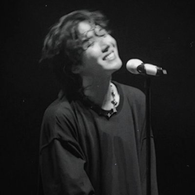 mynam_eisnobody's profile picture. 