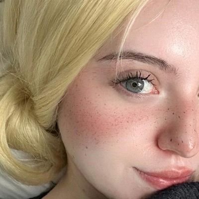 Mila2003_77's profile picture. A simple girl who loves nature 🌿🌞
.
.
My father is very sick. Any help or support means a lot 🙏❤️