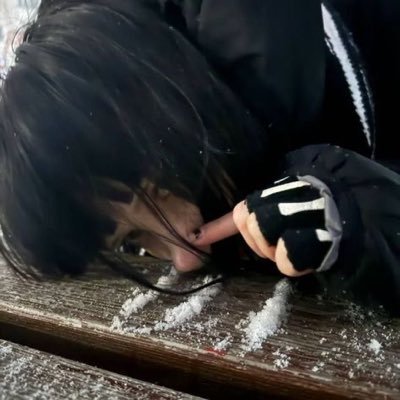 bysdontcryyyyyy's profile picture. sorry, I'm an absent dad.