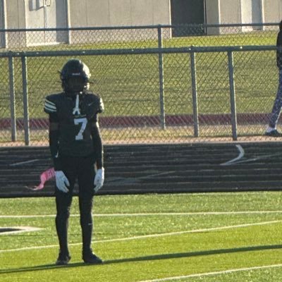 DreDre1910094's profile picture. C/o 29 | Giving god all glory✝️ 140lbs 5,9 | A/B honor Roll |Student Athlete🏈 |CB📦 CB1 for NC white team |GPA 3.5 |682-409-7680 | waredreiden@gmail.com