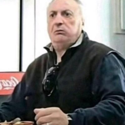 14azmah's profile picture. 🎗️