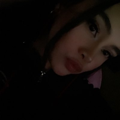 Kaylarmoopy's profile picture. 24 | New Zealand Twitch Streamer | 444 ♡ | Content Creator for @DarkInsideGG | Streamer for @nmss_gg | halor an ovawotch yueeop ฅ^•ﻌ•^ฅ ┖┈┈┈┈┈┈┈୨♡୧┈┈┈┈┈┈┈┚