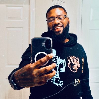 HakeemDuckn9di's profile picture. I’m deaf 🧏🏽