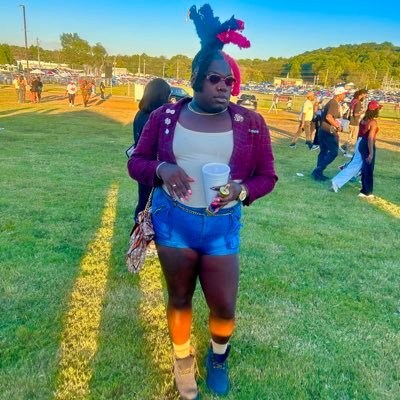 raeboujee's profile picture. #HairStylist #EventPlanner #InteriorDecorator #SplashedBySnupe🧚🏾‍♂️ IG: Raeboujee