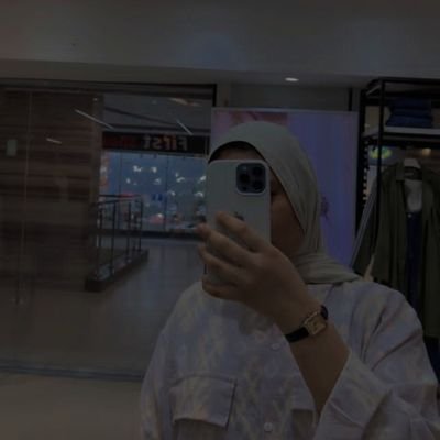 RagaaZaid's profile picture. 