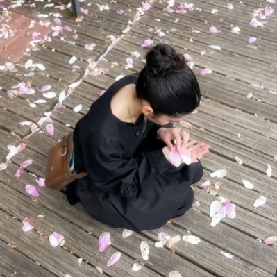 beingreenery's profile picture. 당신의 사랑스러움을 의심하지 말 것️