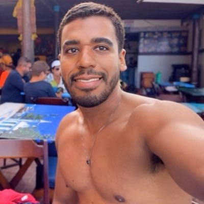 TiagoVicente_fs's profile picture. Fã e divulgador da @ivetesangalo❤ Crítico do senso comum, governo, e Bbb, nas horas vagas🌚