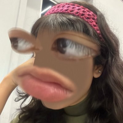 itshellgirl's profile picture. pode me stalkear rapariga, minha vida é aberta igual as beiras do teu priquito 💋