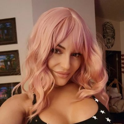 Katie1714834's profile picture. 