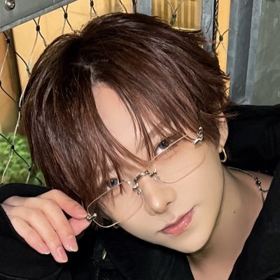 ibuki_dxu_sup's profile picture. DeXeultio 【@dxu_official】 support member ピンク色担当 / poltergeist 【@ptgs_official 】プロデューサー /サブ垢:@ibuyagisama