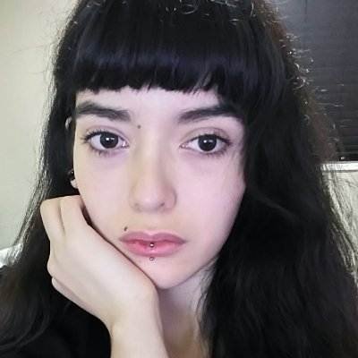 Vazkimakesgames's profile picture. Creating Sepulcra @QuiddityDigital // Game design Sheridan 🎓// horror fan