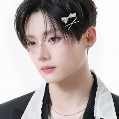 grevmeglow's profile picture. 